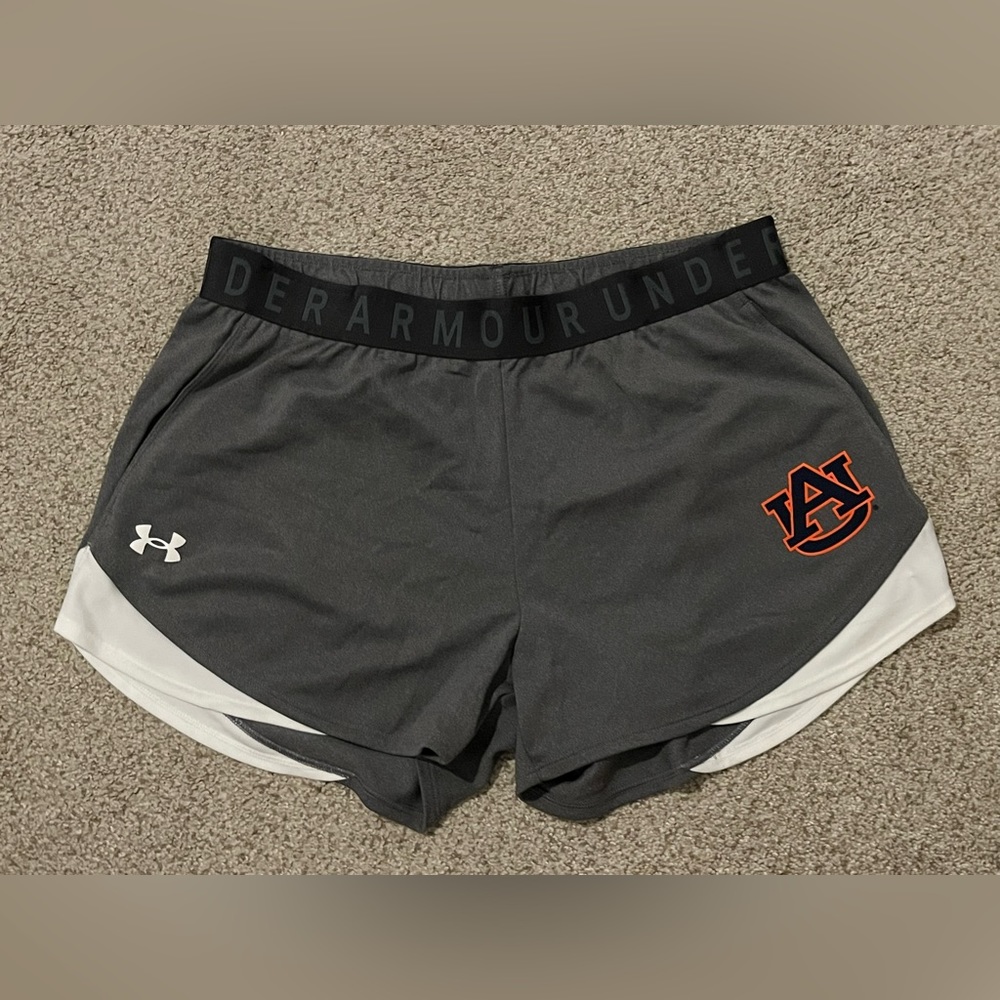 Under Armour Auburn Shorts Size M